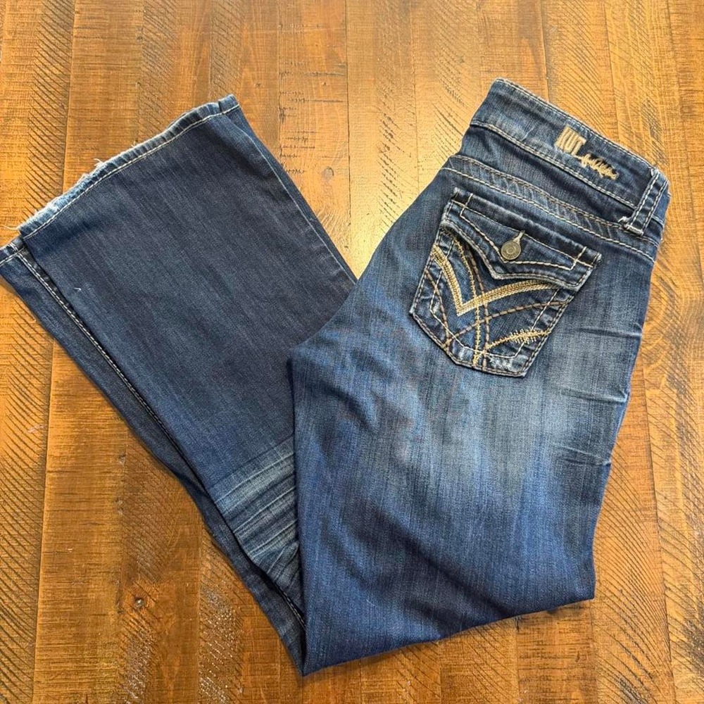 Kit Jeans So Low rise bootcut jeans gold stitching on pockets women's Size 10